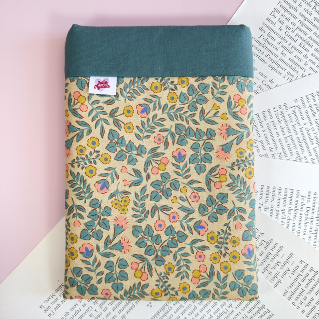 Pochette Livre Maia