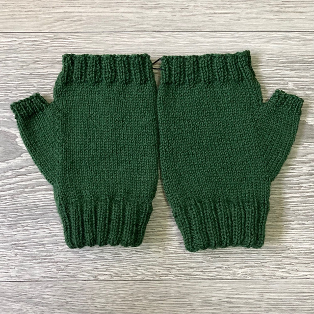 Hand-Knit Fingerless Mitts