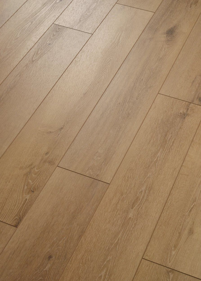 Regina 1220 mm x 181 mm Dikte 8.0 mm Geïntegreerde kurkonderlaag met ingekleurde v voegen 2.65 m2 per pak