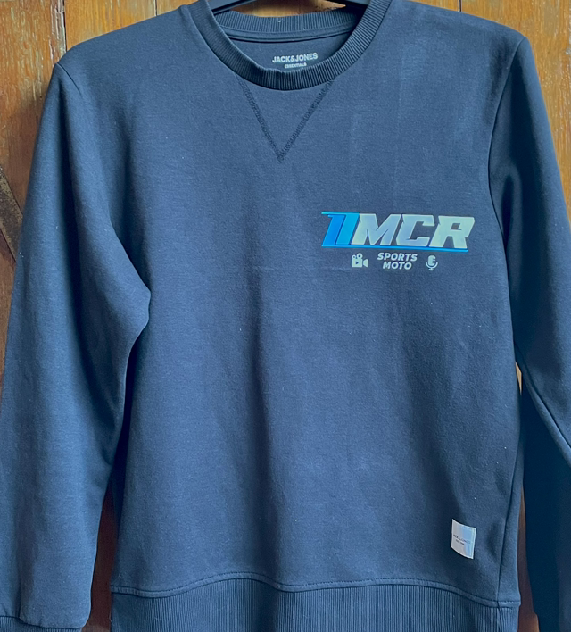 Pull floqué avec logo