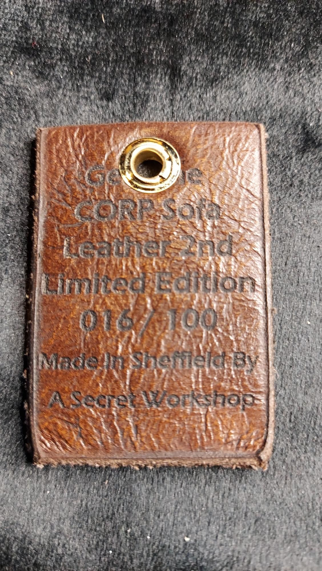 016 / 100 2nd Limited Edition Genuine CORP SOFA Leather Keyring 