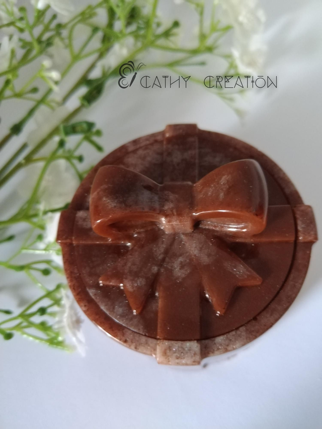 Boîte et vide poche 