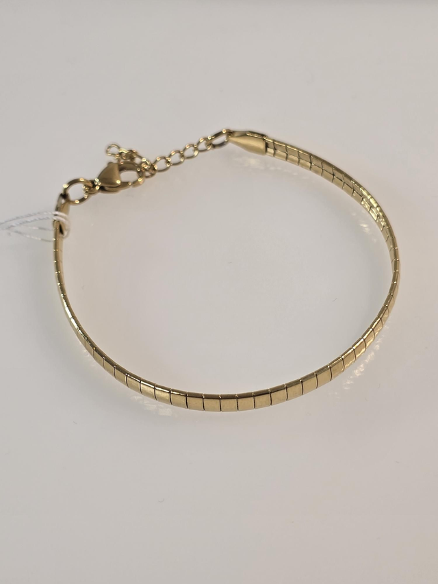 Bracelet maille serpentine acier doré 