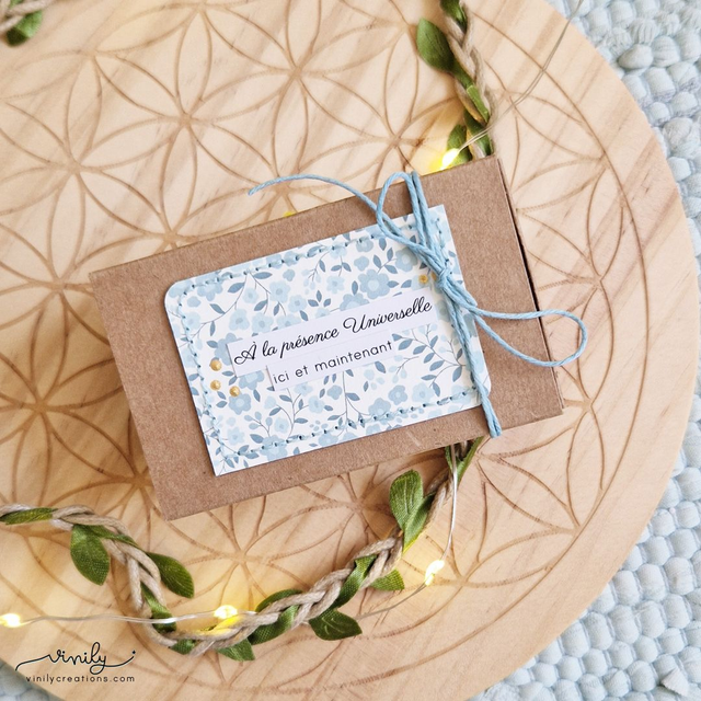 Boite à mantras : A la présence Universelle 1#29