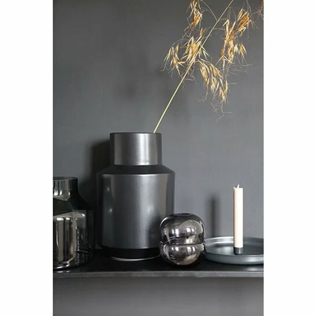 OnsHUS vaas LINA Graphite