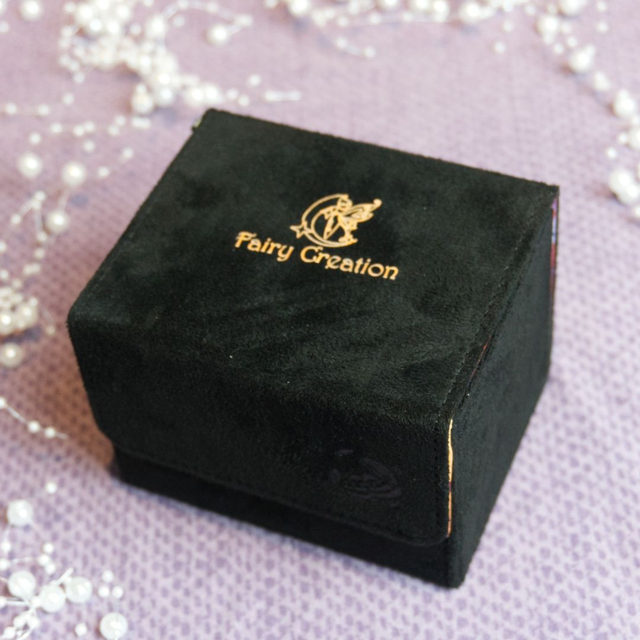 Deckbox Boa Hancock (80-100+ cards)