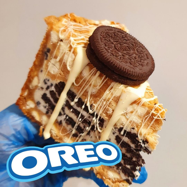Oreo Cookie Pie Slice 