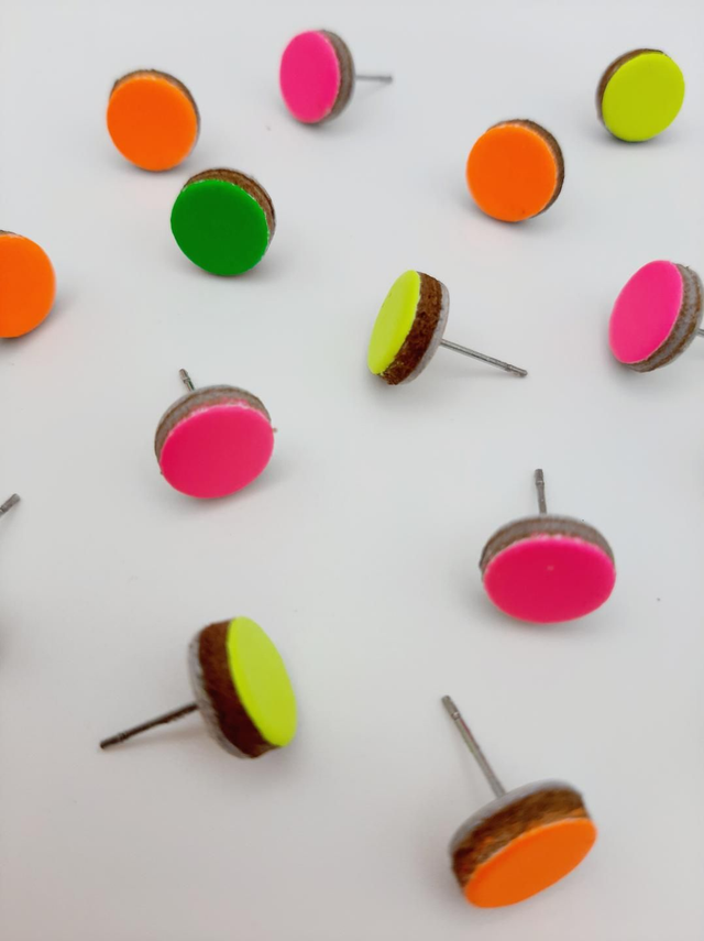 Neon studs - pink / orange / yellow /green