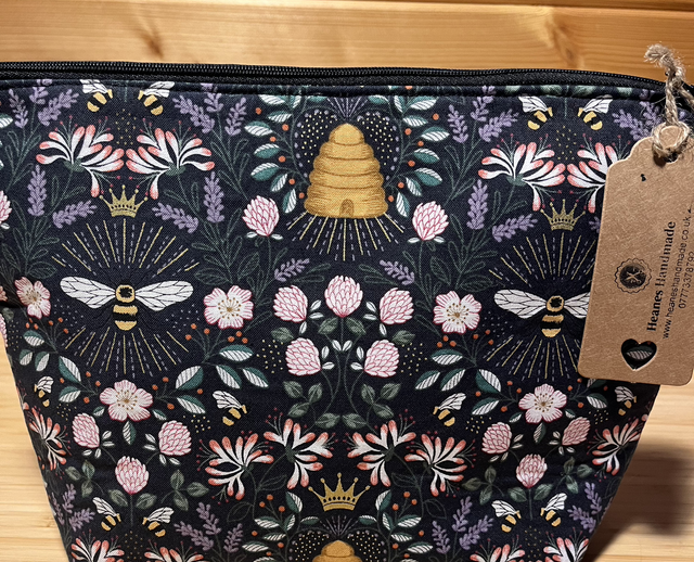 Cosmetic fabric pouch 