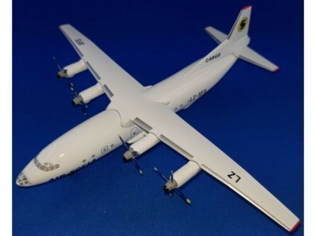 Antonov An-12 Air Sofia Cargo (LZ-SFS), 1:200, lim. Ed. 50, very rare!