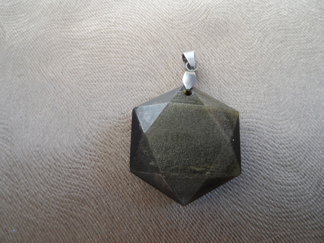 Pendentif Hexagone en obsidienne dorée à facettes