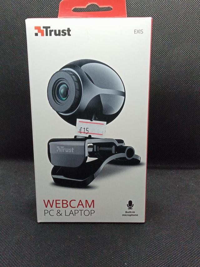 *0208- Trust webcam PC and Laptop