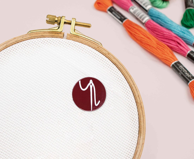 Magnetic Needle Minder Luca-S -  Bade Pin, NM01