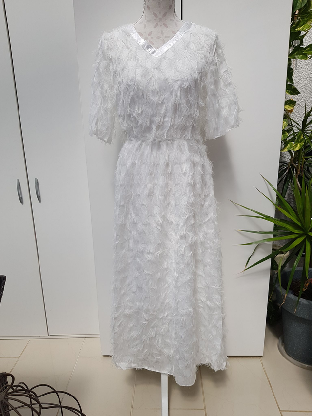 Robe De Mariée Civile Boheme Blanche Plumes Avec Manches Taille 38