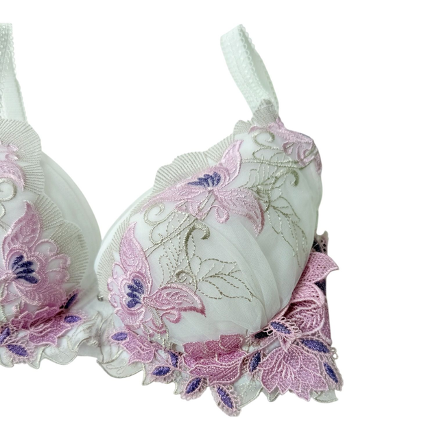 Purple + white intricate floral Japanese Bra UK 30C