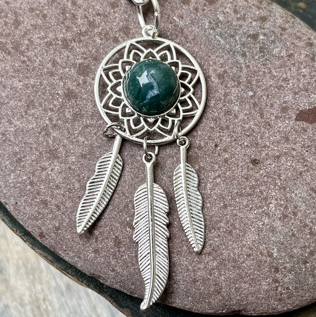 Sammalakaatti kiviriipus