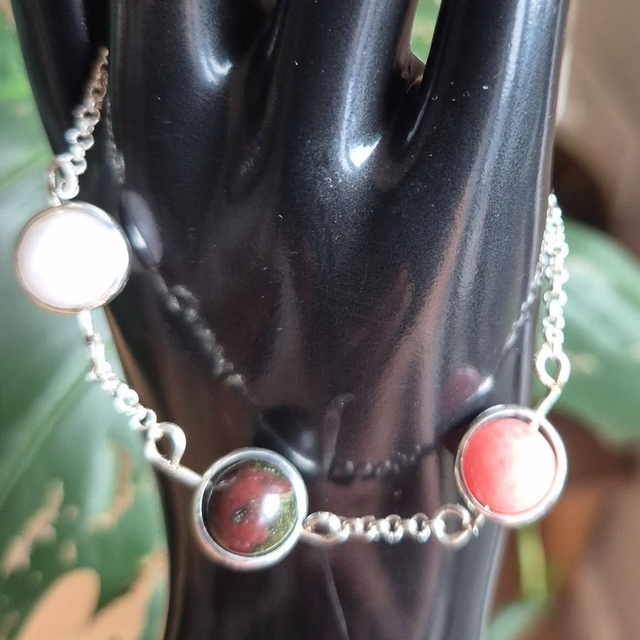 Sterling Silver Belcher Chain Bracelet with Bloodstone, Rhodonite &amp; Moonstone in Spinner Rings 