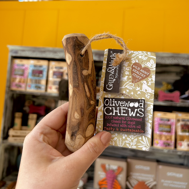 Green &amp; Wild’s Olive Wood Chew - Small