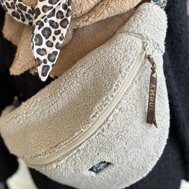 SAC BANANE MOUMOUTE BEIGE