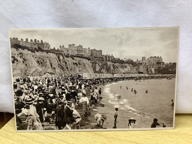The Sands, Broadstairs, Kent, vintage Valentine's Series postcard. Our Ref No. R573 £2.50