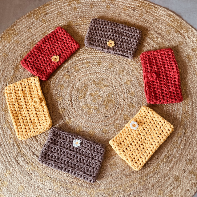 Pochette à livres au crochet