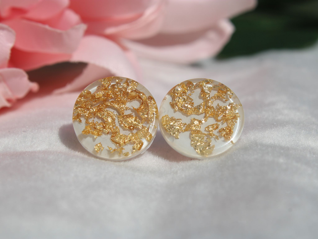 Ohrstecker weiß gold rund