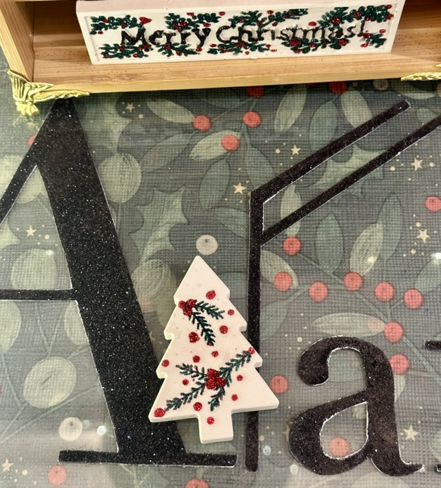 CHRISTMAS TREE MAGNET