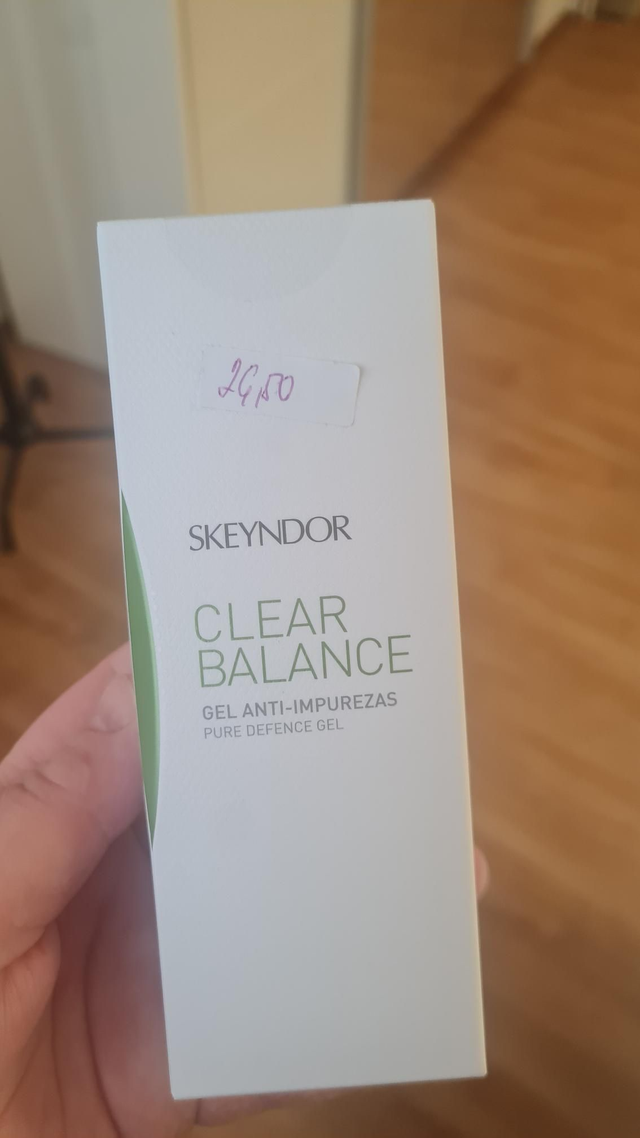 Ochranný gél na seboreguláciu mazu v póroch s preventívnym účinkom proti vzniku akné 50ml