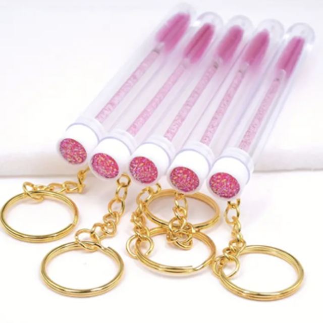 Keyring lash wand