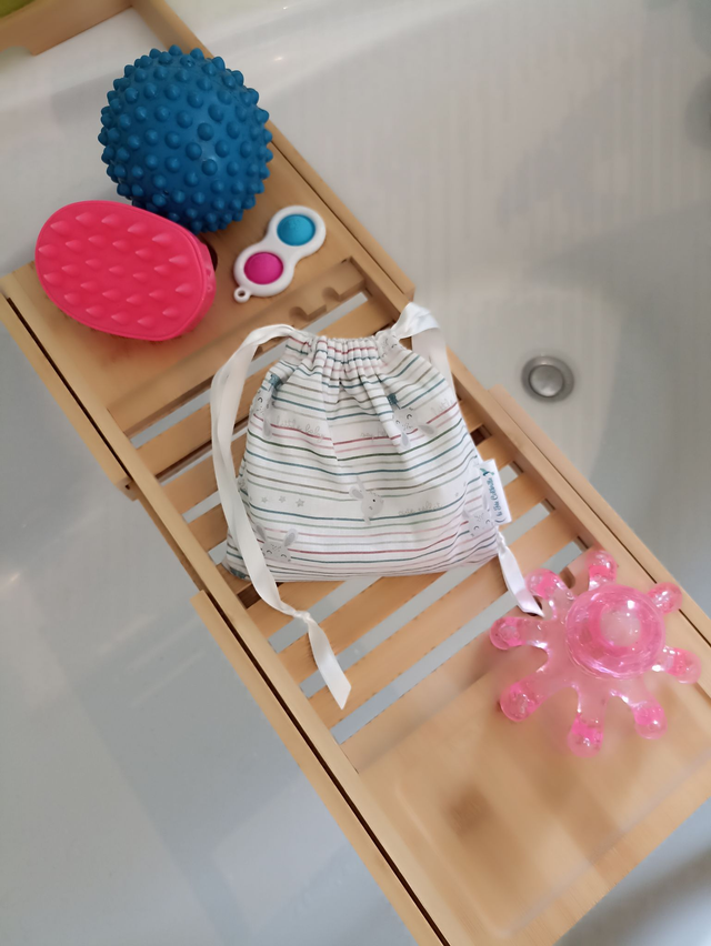 Ensemble de 8 lingettes avec pochon assorti - Lapinou