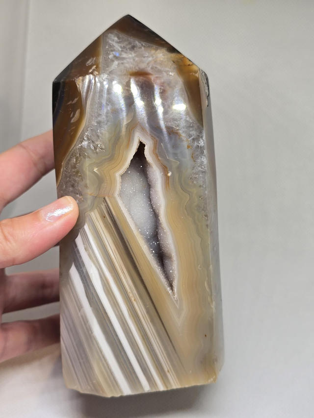 Agate cristallisée du Brésil