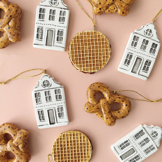 Dutch house clay ornament - Christmas tree Dutch gift