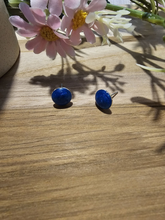 Puces d’oreilles Nébuleuse -&quot;Éclats Poétiques&quot;– Discrètes, mais inoubliables