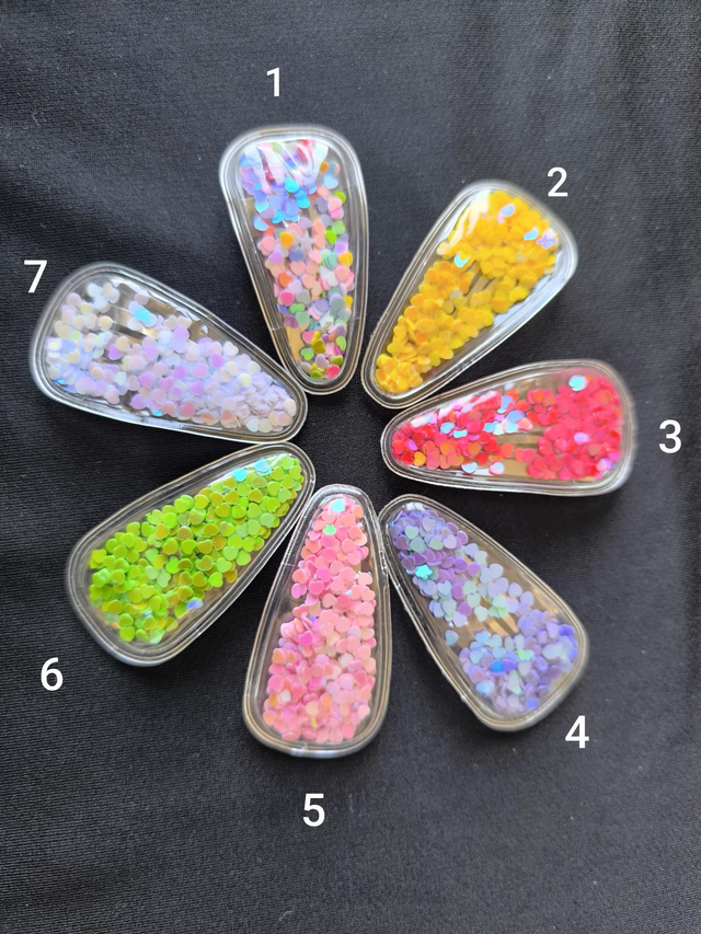 Barrette transparentes paillette coeur 