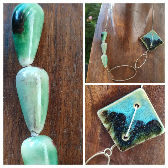Céramique &quot;artisanale&quot; grès émaillé turquoise &amp; vert, collier long monté sur fil de lin réglable - pièce unique -