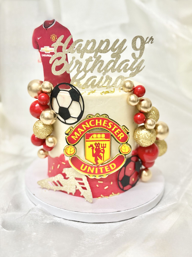 Manchester United Football Birthday Cake