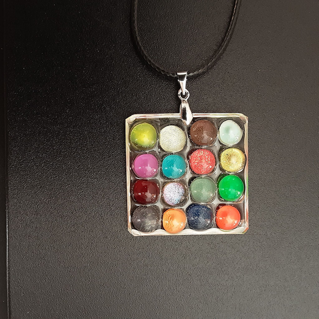 pendentif carré collection cabochon