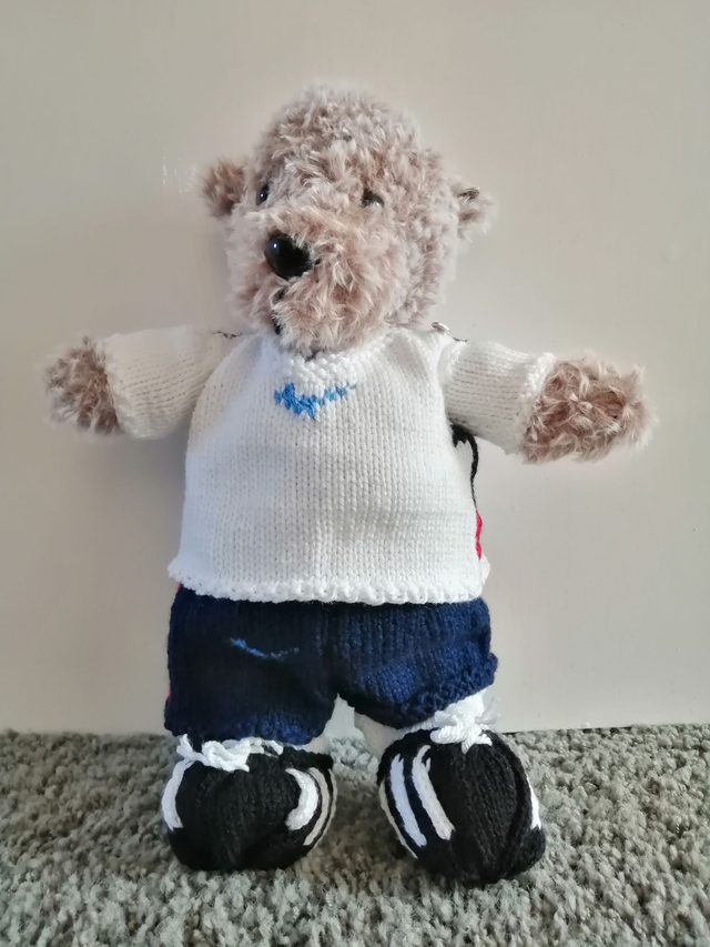 Knitted Football Strip for 15" Teddy