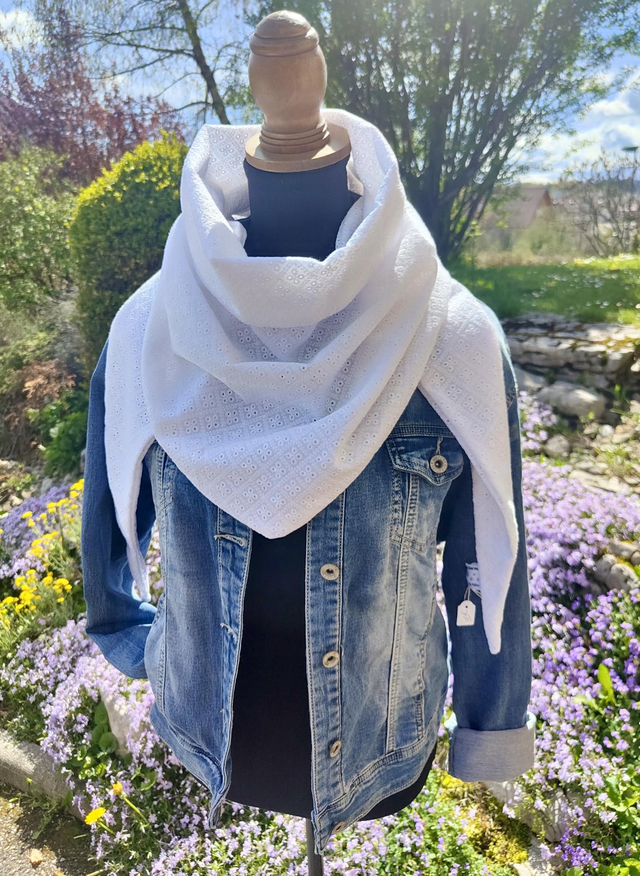 Chèche broderie blanche