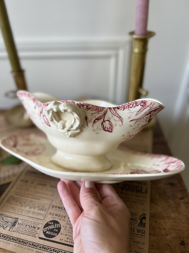 TULIPES - Saucière de la manufacture de Gien - Terre de Fer