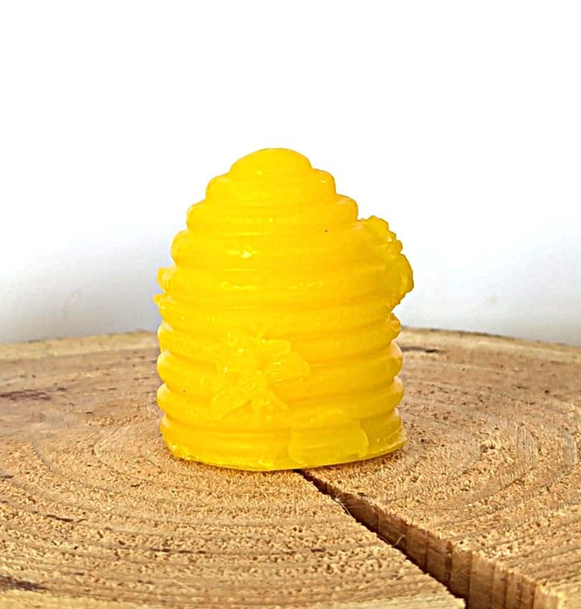 Bees wax candle - Bee Hive