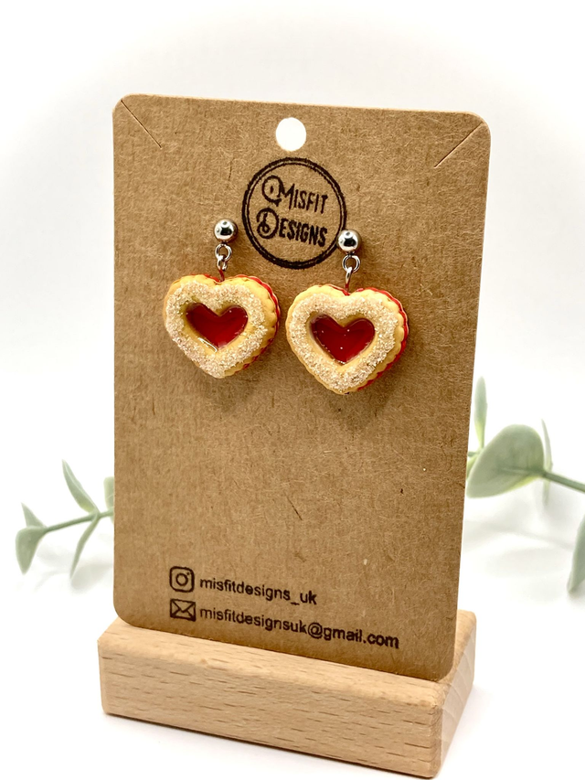 Jammy heart biscuit earrings 