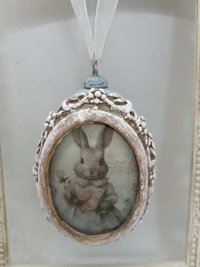 Rabbit in a dress hanging Goose egg 