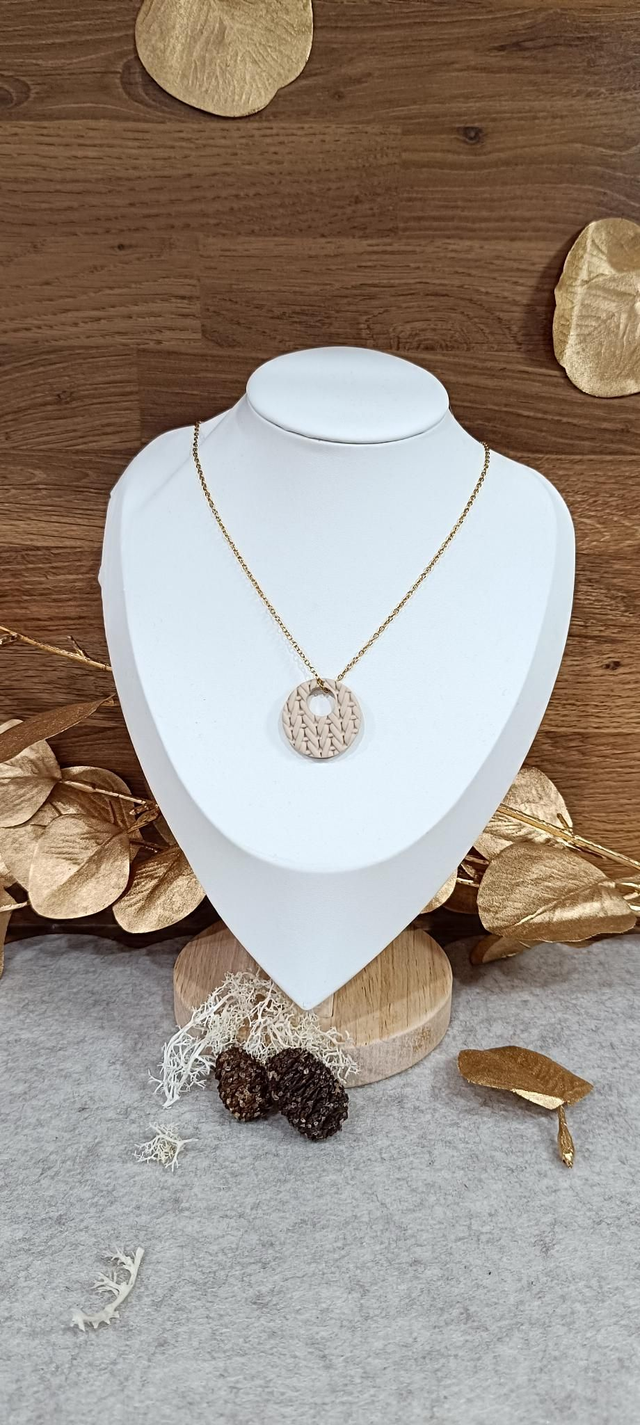 Collier - effet pull