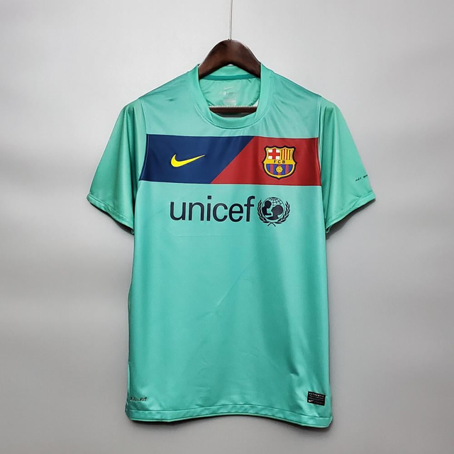 Barca 10/11 away shirt