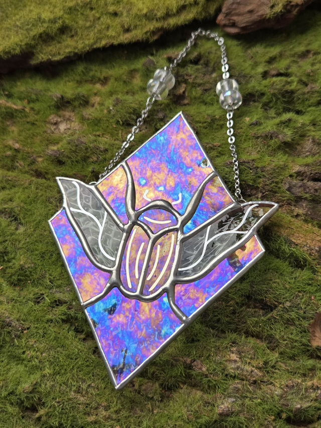 Losange ⁓ Scarabée Bleu