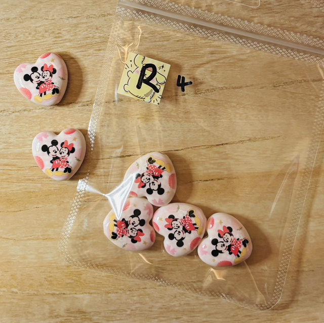 R- 4 Lady Mouse character heart beads
