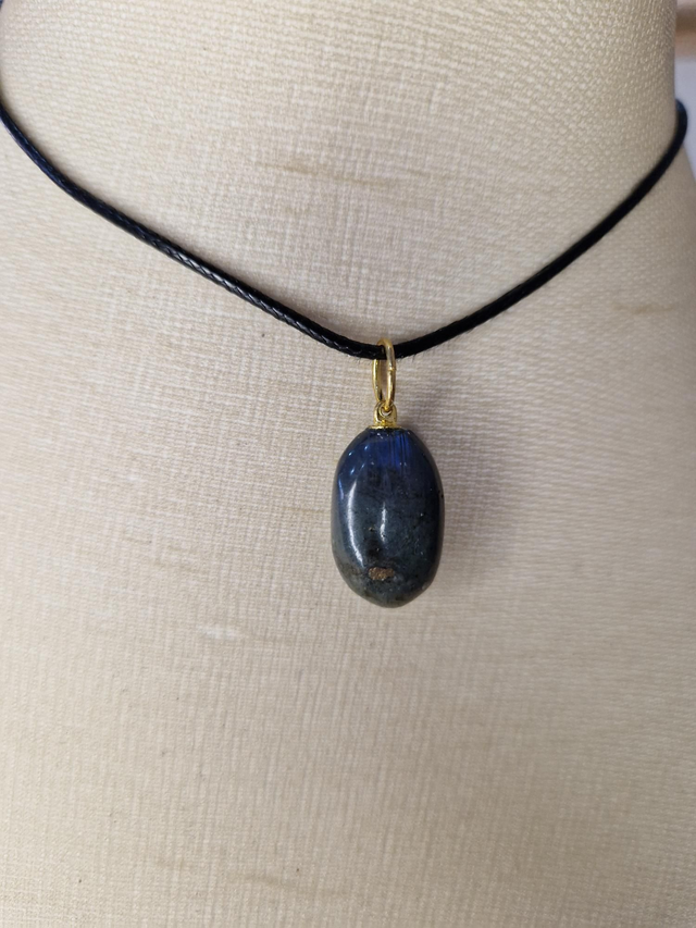 Labradorite / 015