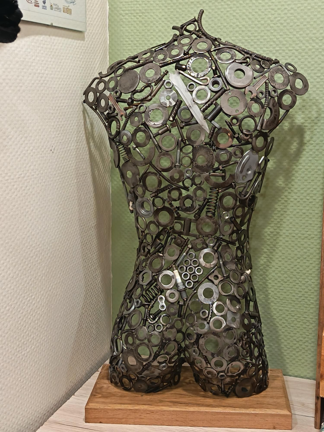 Sculpture buste de dos