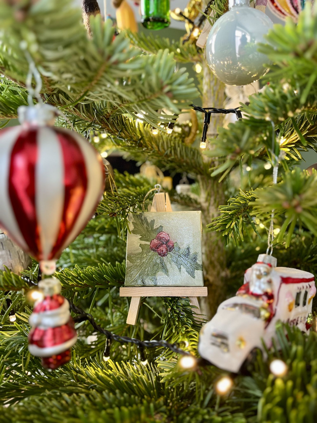 KUNSTBAL / ARTNAMENT - Holly leaves - Hand-painted canvasses for your Christmas tree